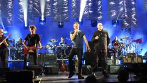 Tony Levin-Sting-Peter-Gabriel-tour-2016-live-stage-02
